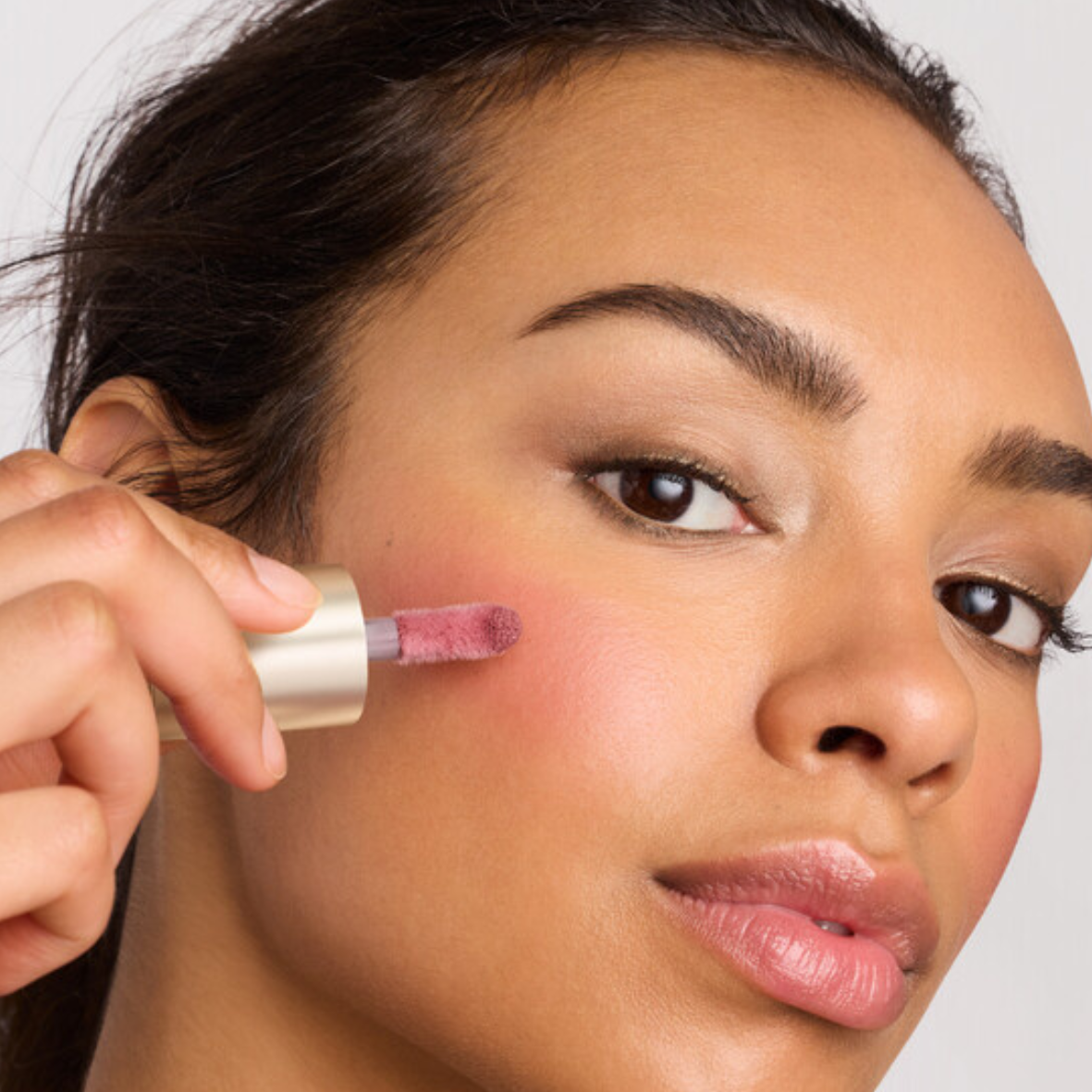 Skincare make-up